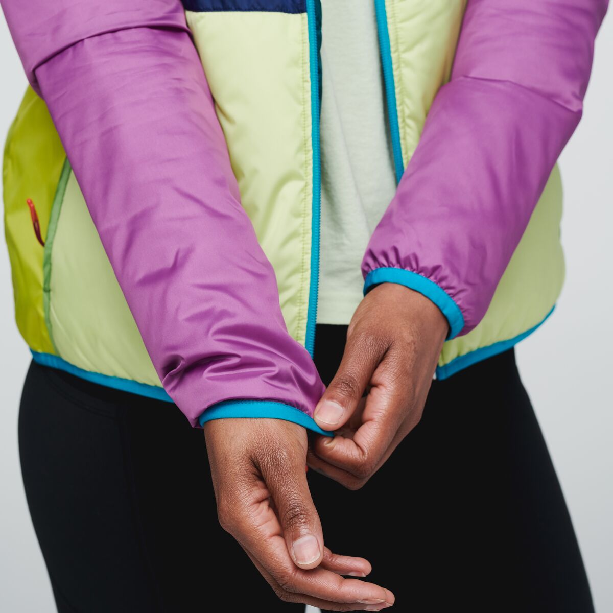 Teca Cálido Hooded Jacket Women's - Image 25