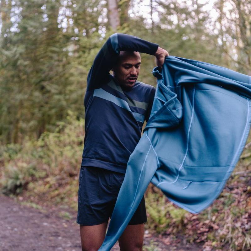 Debajo Seamless Baselayer Crew Men's - Image 14