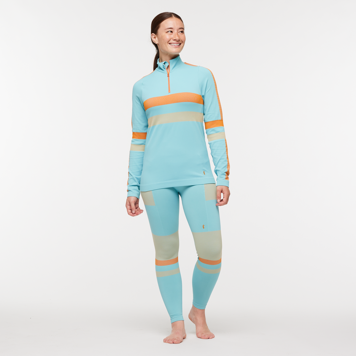 Alternative view of Debajo Seamless Baselayer Quarter Zip   Women's