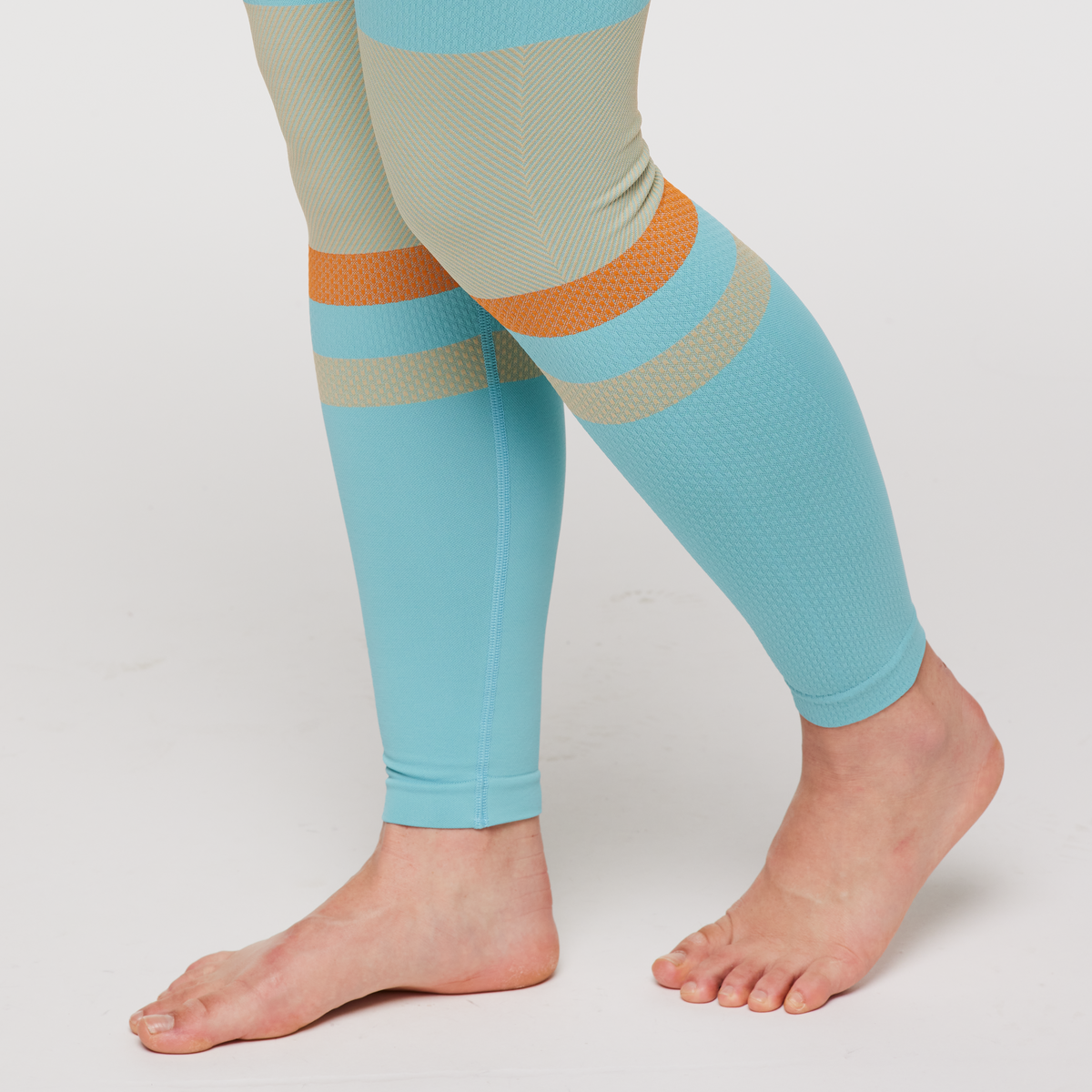 Debajo Seamless Baselayer Tight Women's - Image 6