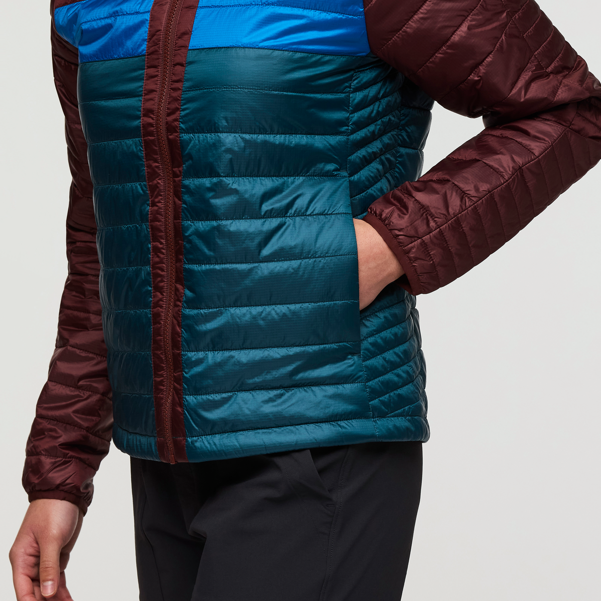 Capa Insulated Hooded Jacket Women's - Image 6