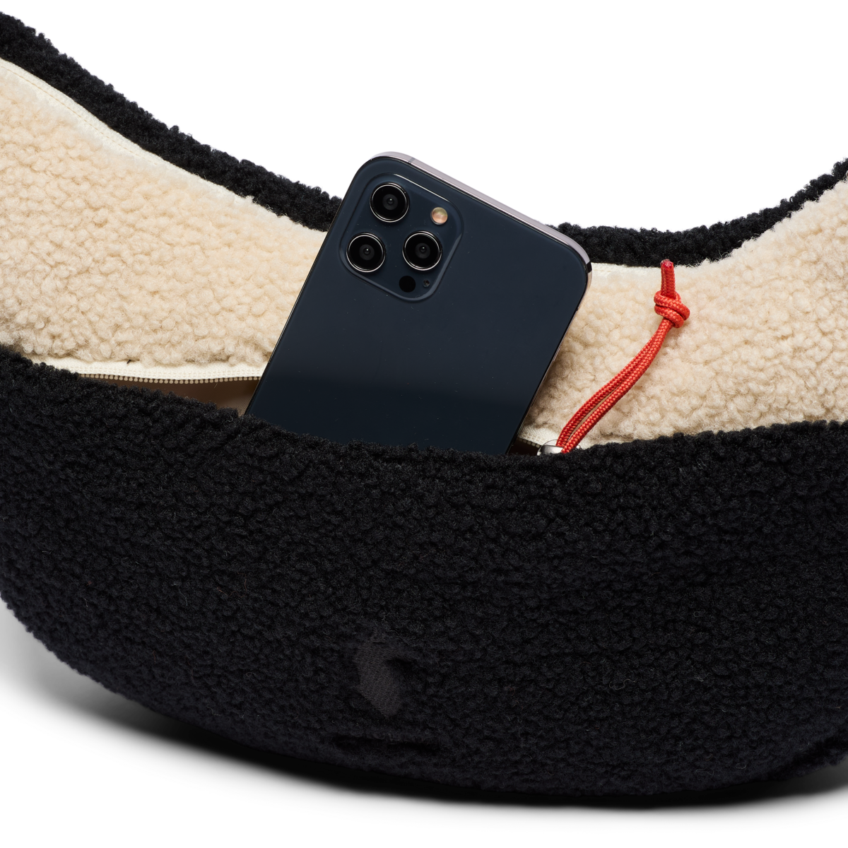 High Pile Fleece 6L Crescent Bag - Image 3