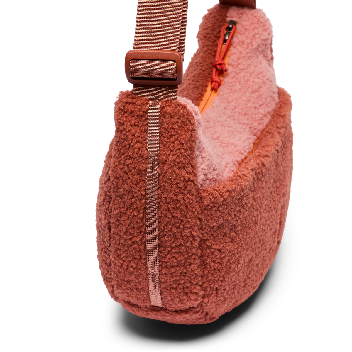 High Pile Fleece 6L Crescent Bag - Image 9