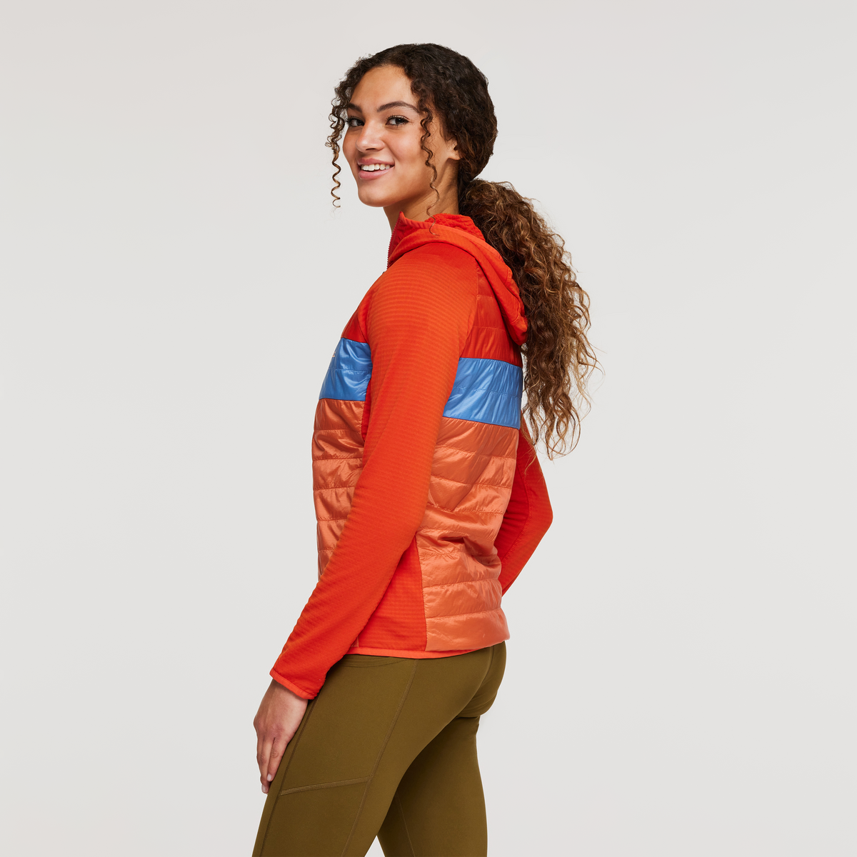 Capa Hybrid Insulated Hooded Jacket Women's - Image 4