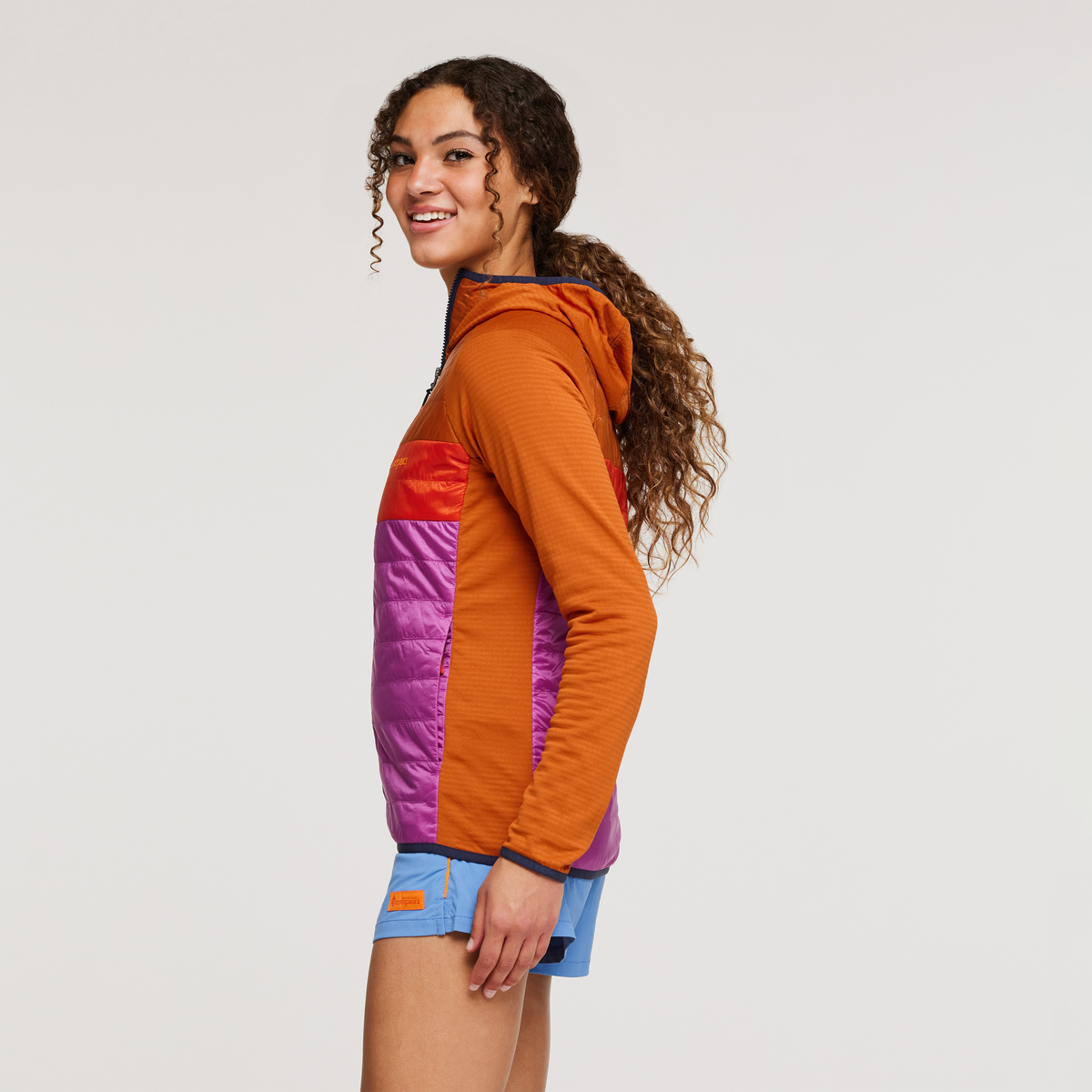 Capa Hybrid Insulated Hooded Jacket Women's - Image 13