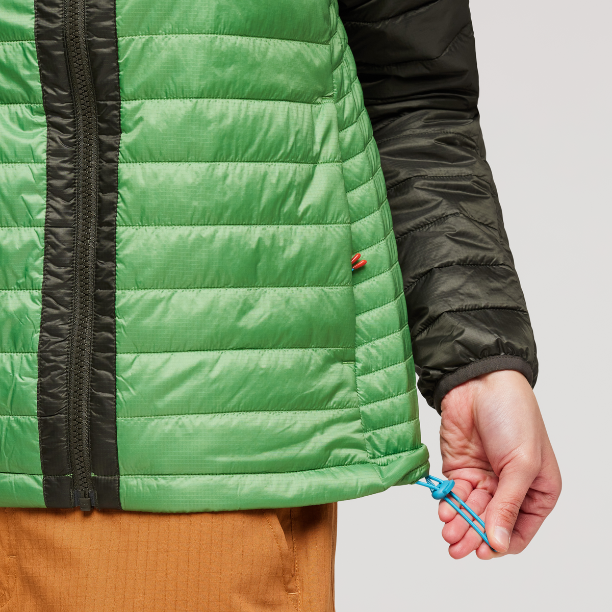 Capa Insulated Hooded Jacket Women's - Image 17