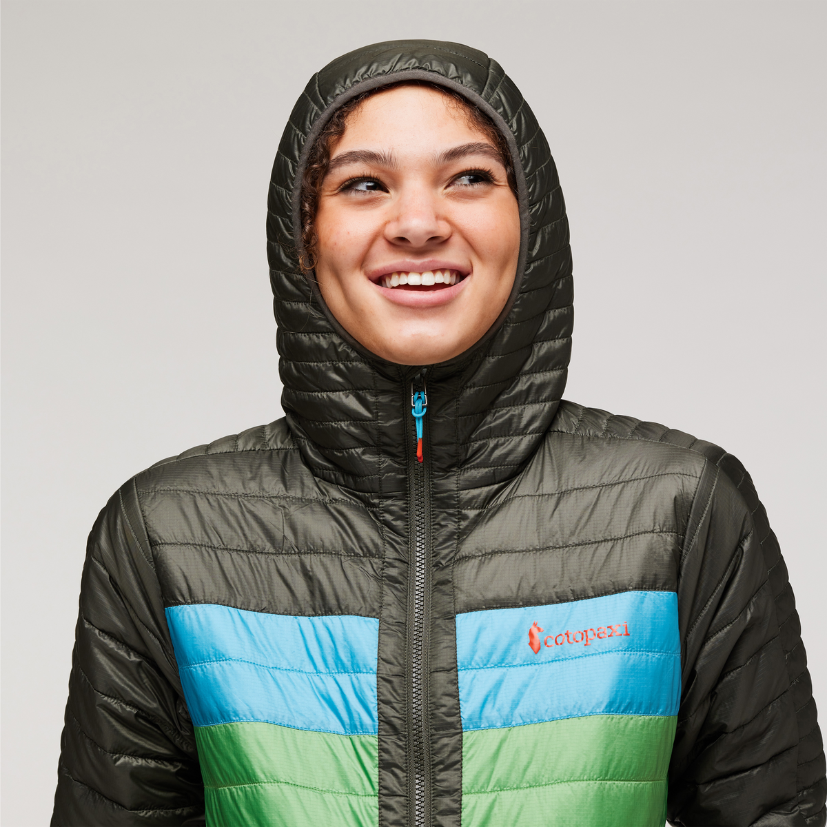 Capa Insulated Hooded Jacket Women's - Image 14