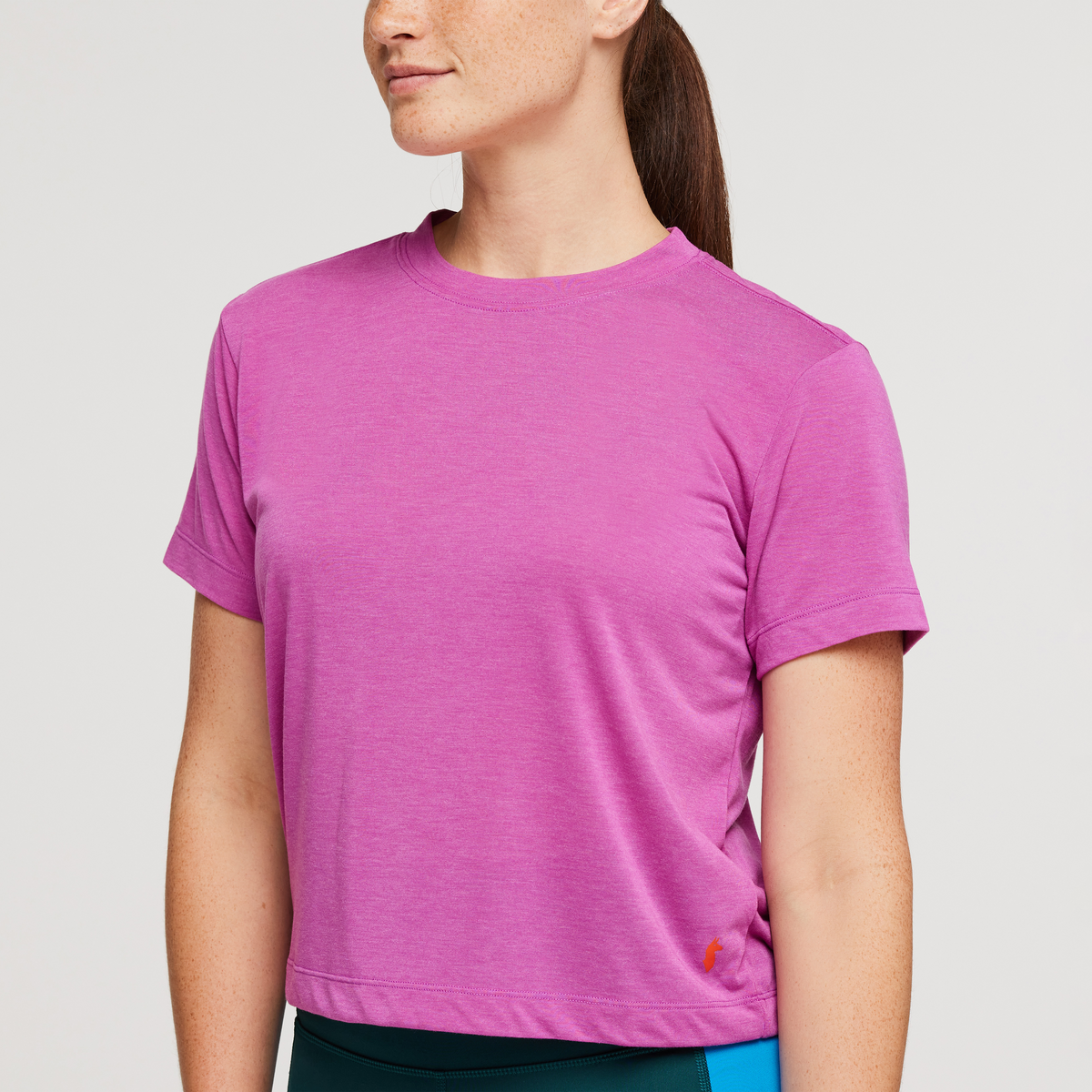 Paseo Travel Crop T Shirt Women's - Image 5