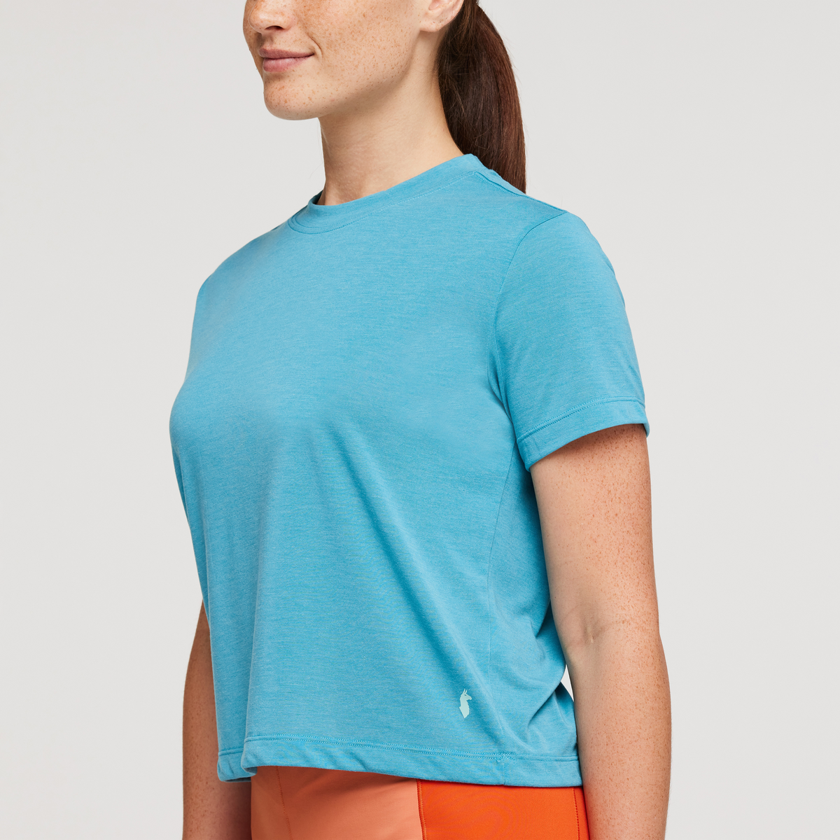 Paseo Travel Crop T Shirt Women's - Image 11