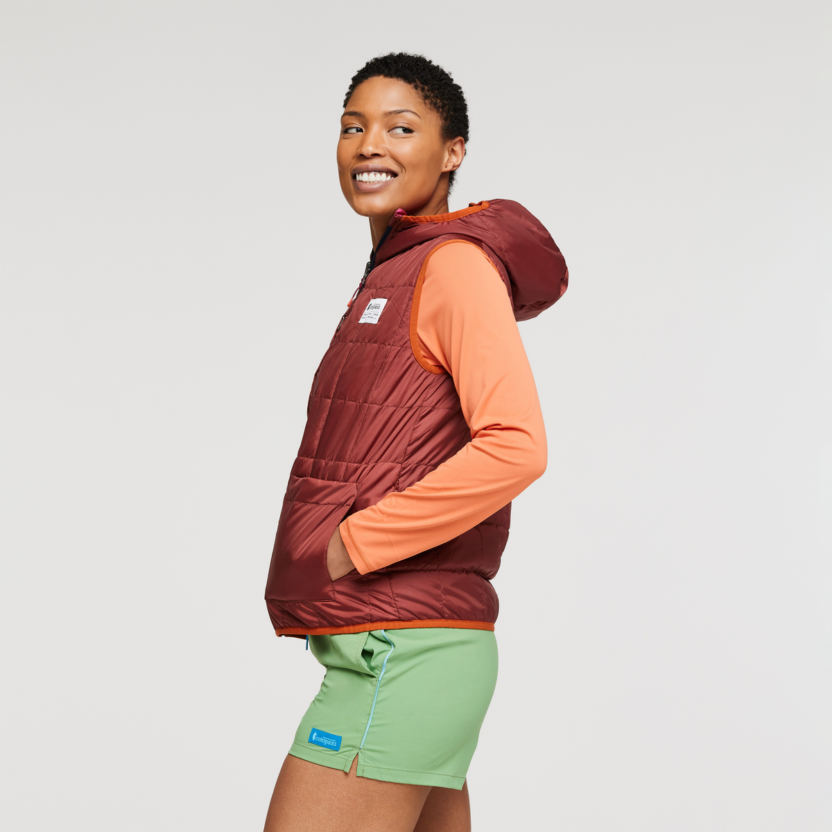 Teca Cálido Reversible Hooded Vest Women's - Image 18