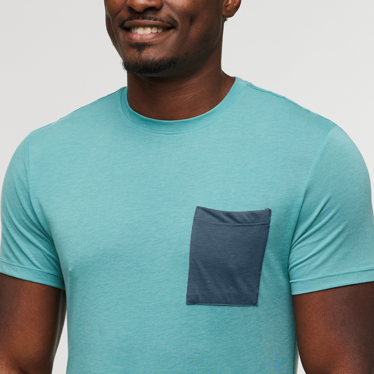 Paseo Travel Pocket T Shirt Men's - Image 5