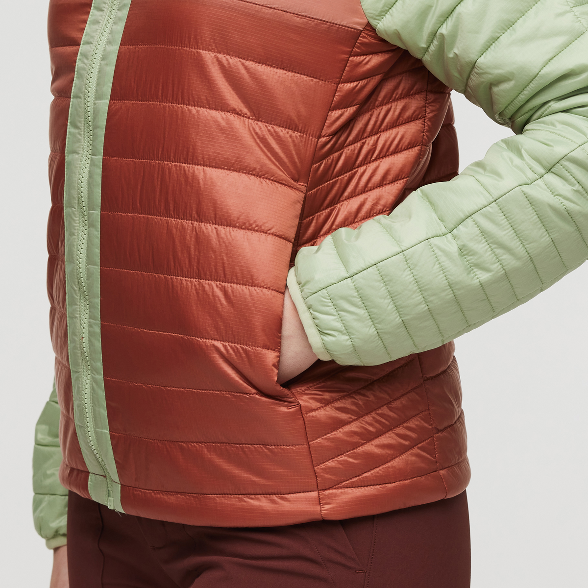 Capa Insulated Hooded Jacket Women's - Image 17