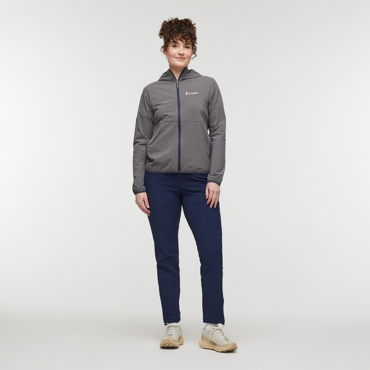 Vuelta Performance Windbreaker Jacket Women's - Image 10