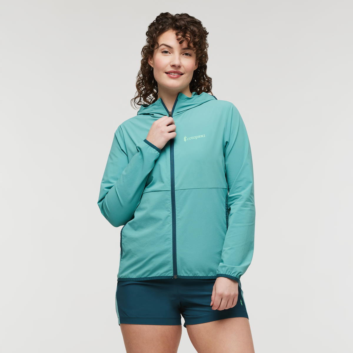 Vuelta Performance Windbreaker Jacket Women's - Image 18