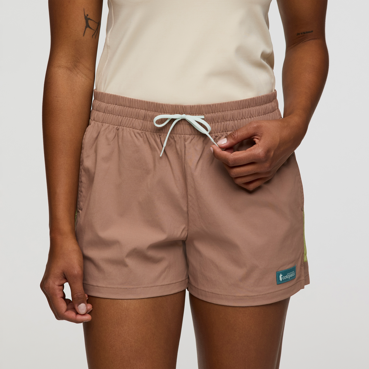 Brinco 3" Short   Solid   Women's